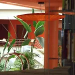 Ribera De Triana Hotel 