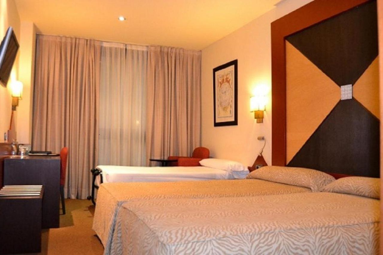 Ribera De Triana 4* Sewilla